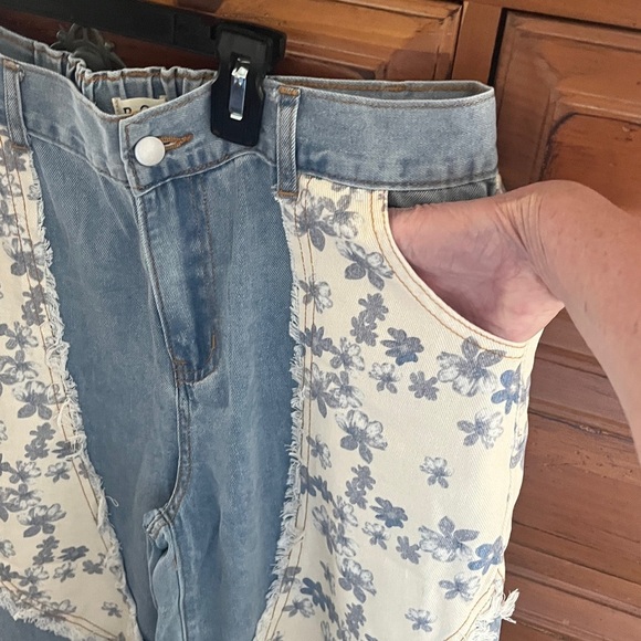 POL Blue and Cream Patchwork Wide Leg Jeans - Picture 3 of 11